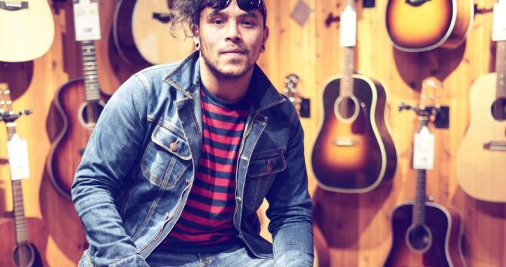Neetesh Jung Kunwar | Biography, Age, Height, Education, Income, Family, Songs