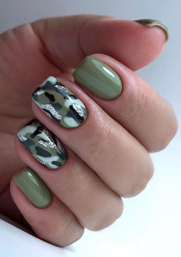 green nail art ideas